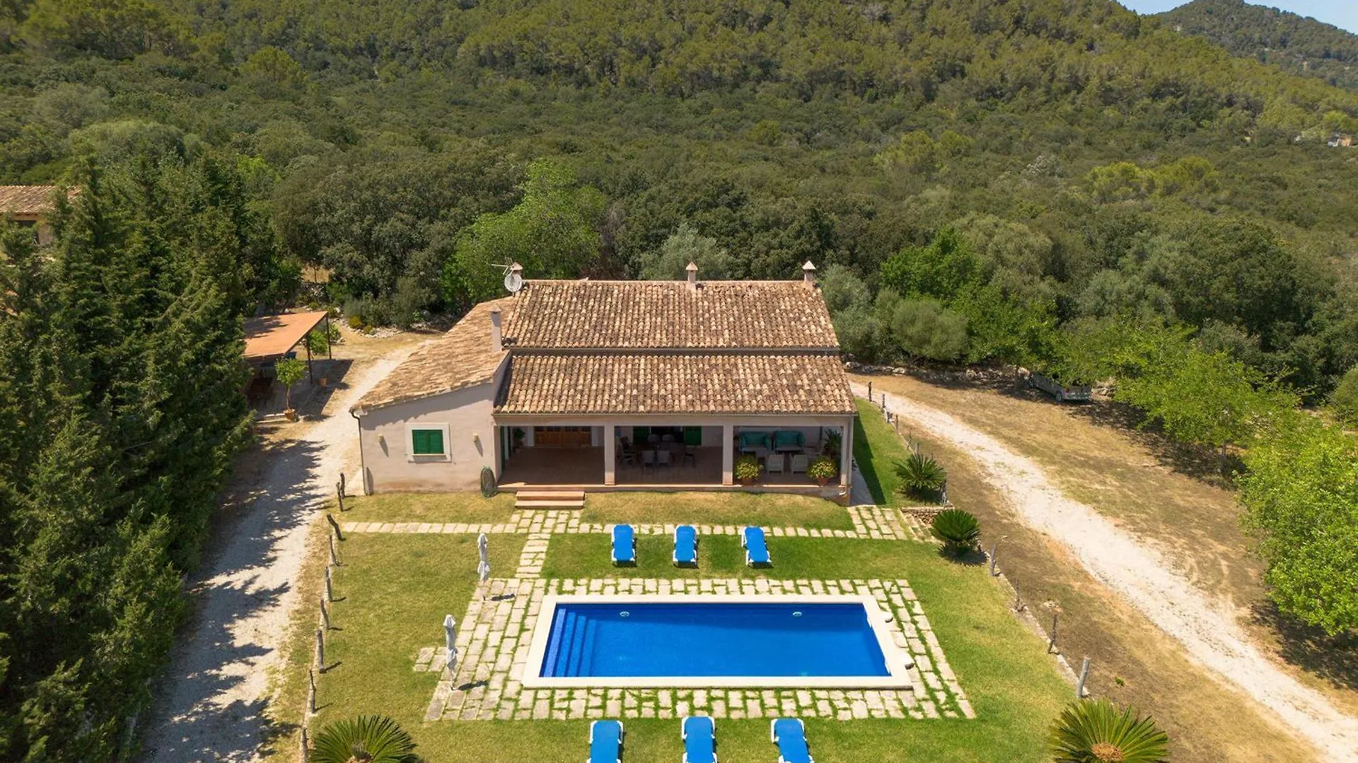 Crestatx Villa Es Bosquet By Slow Villas ספרד